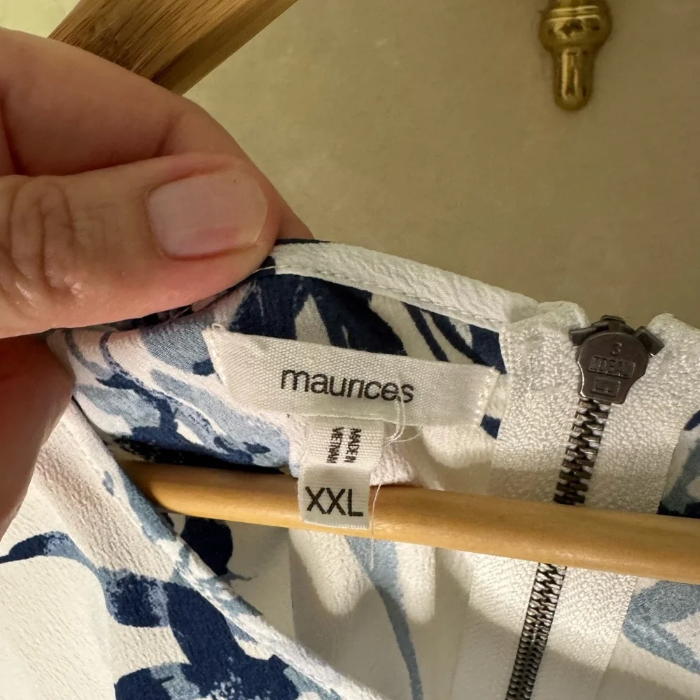 Maurices White Blouse with Navy Floral Print - Picture 5 of 5